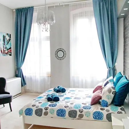 Homestay Grey *