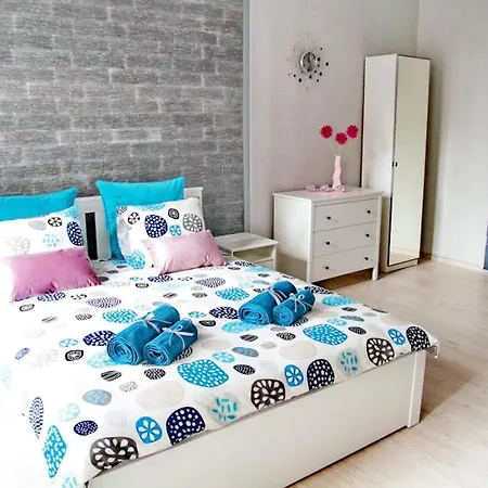 Grey * 弗罗茨瓦夫