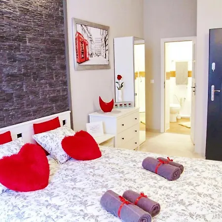 Homestay Grey